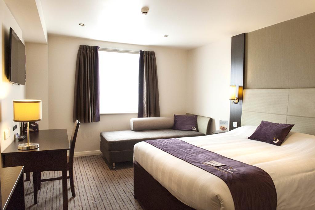 Premier Inn London Wimbledon South Oda fotoğraf